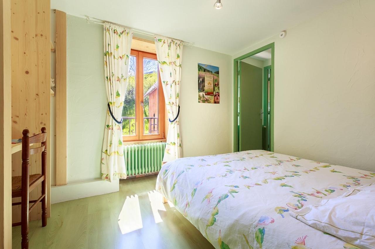 Gite Auberge L'Herbe Tendre Saint-Pierre-d'Entremont  Phòng bức ảnh